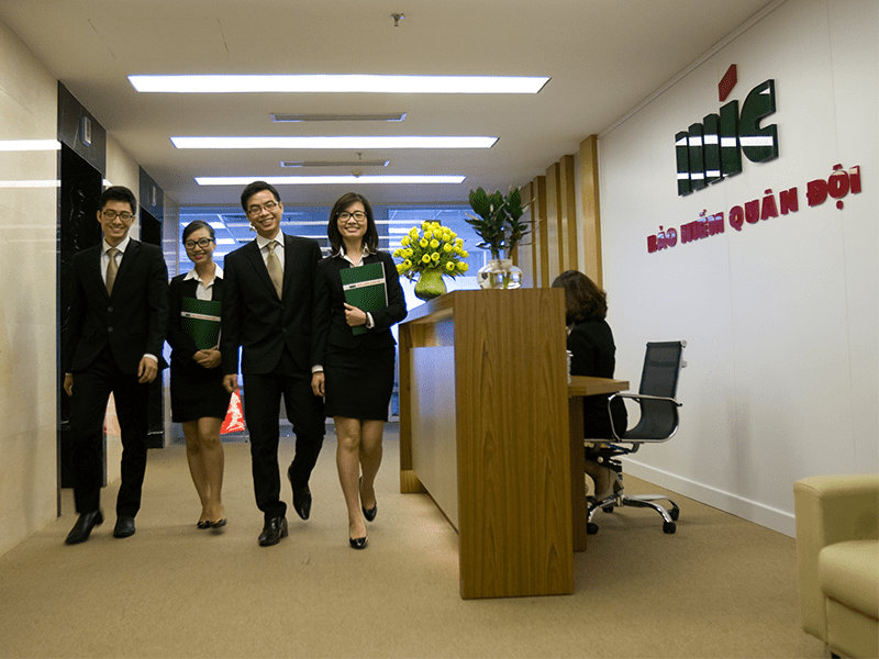 công ty bảo hiểm mic nhận được nhiều danh hiệu