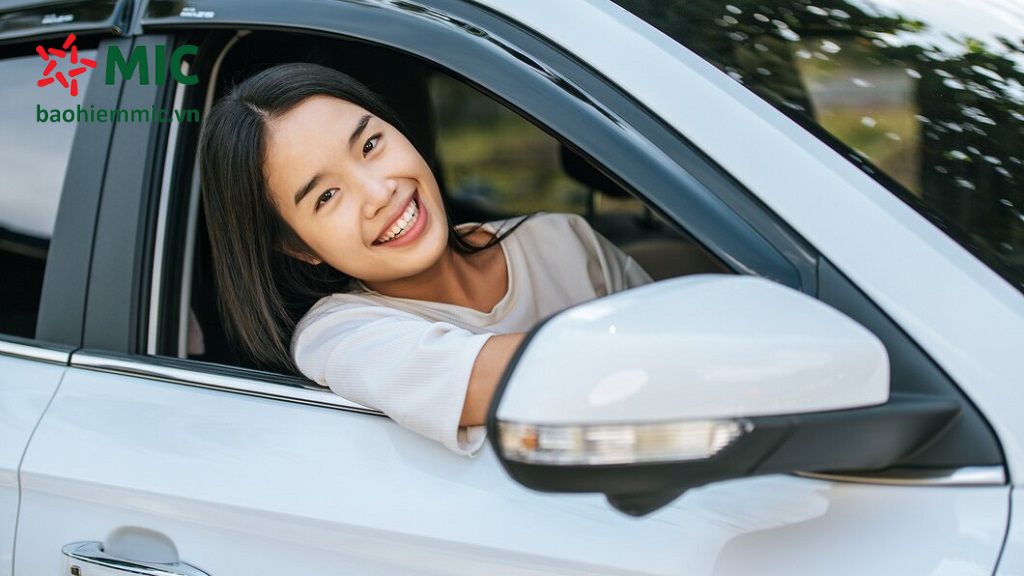 bao hiem xe o to 16 cho